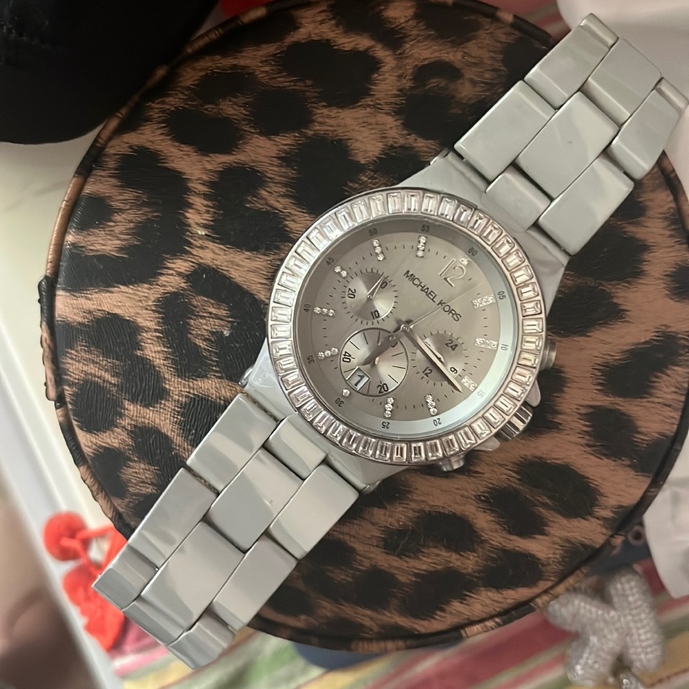 Michael Kors ceramic gray watch with Crystals